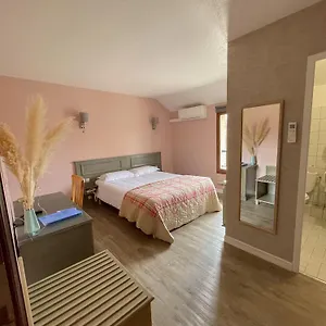 *** Hotel Maison Legate 